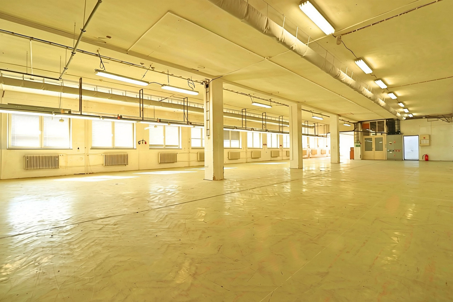 Pronájem výrobních prostor 300 m²