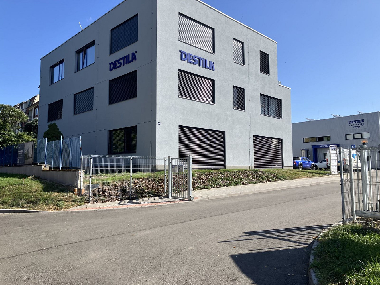 Pronájem kanceláře 84 m² – fotografie 3
