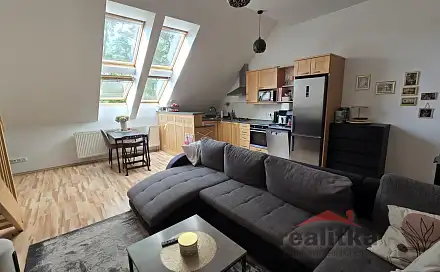 Prodej bytu 3+kk 98 m², Nákladní, Opava - Předměstí