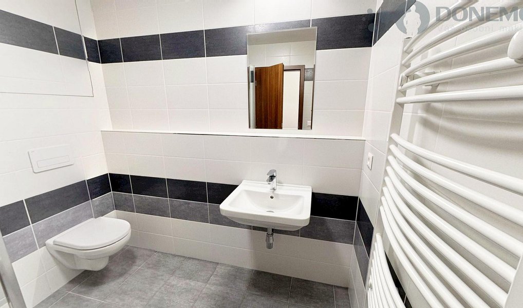 Pronájem bytu 1+kk 34 m², Olomouc – náhled fotky 7