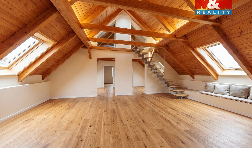 Prodej domu 180 m² s pozemkem 2 810 m², Habartov – náhled fotky 2