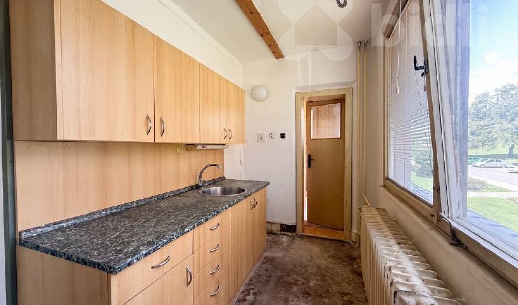 Prodej bytu 3+1 56 m², Broumov – náhled fotky 2