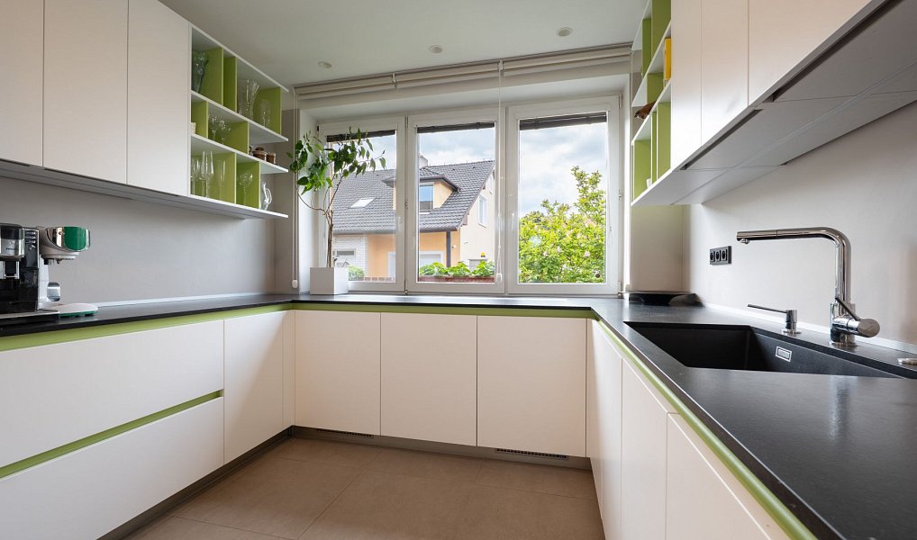 Prodej domu 211 m² s pozemkem 510 m², Rebešovice – náhled fotky 8