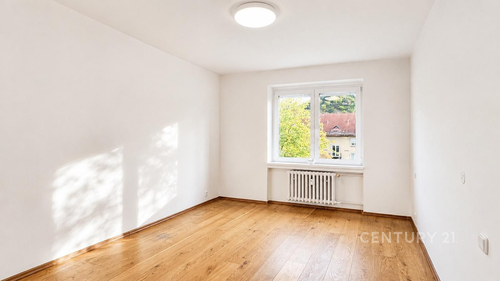 Pronájem bytu 3+kk 80 m² – fotografie 4