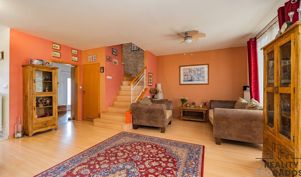 Prodej domu 123 m² s pozemkem 410 m², Bašť – náhled fotky 2