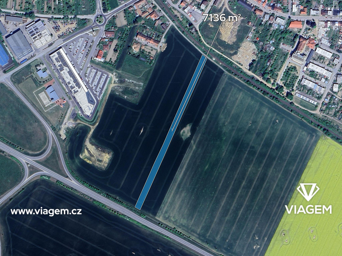 Prodej komerčního pozemku 1 427 m² – fotografie 2
