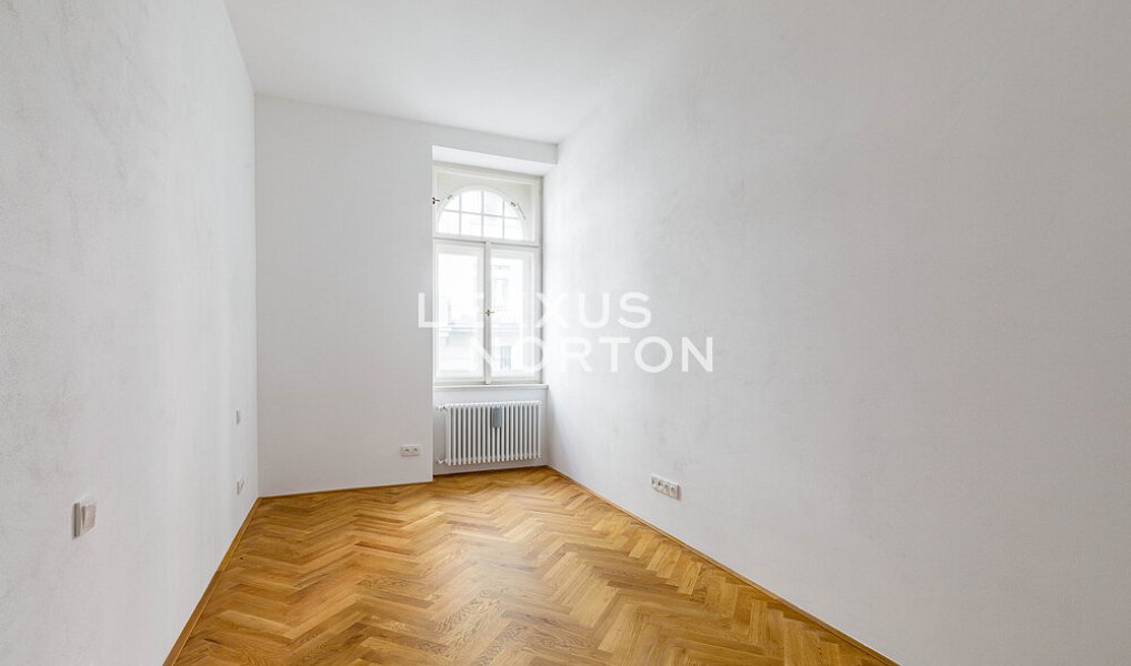 Prodej bytu 2+kk 46 m², Praha – náhled fotky 3