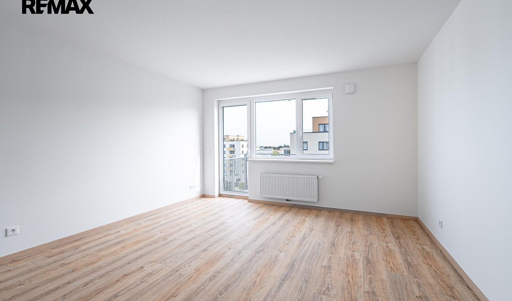 Prodej bytu 2+kk 56 m², Praha – náhled fotky 2