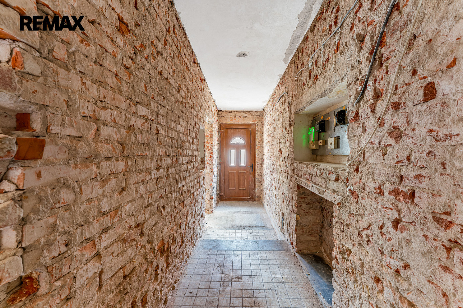 Prodej domu 240 m² s pozemkem 799 m² - Mehr