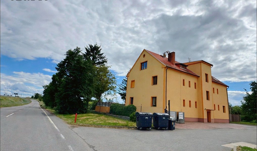 Prodej nájemního domu, činžáku 550 m², Lety – náhled fotky 28