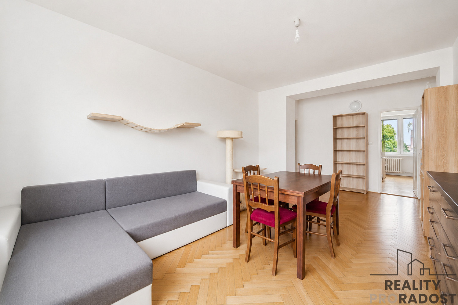 Prodej bytu 3+1 70 m² — photo 3