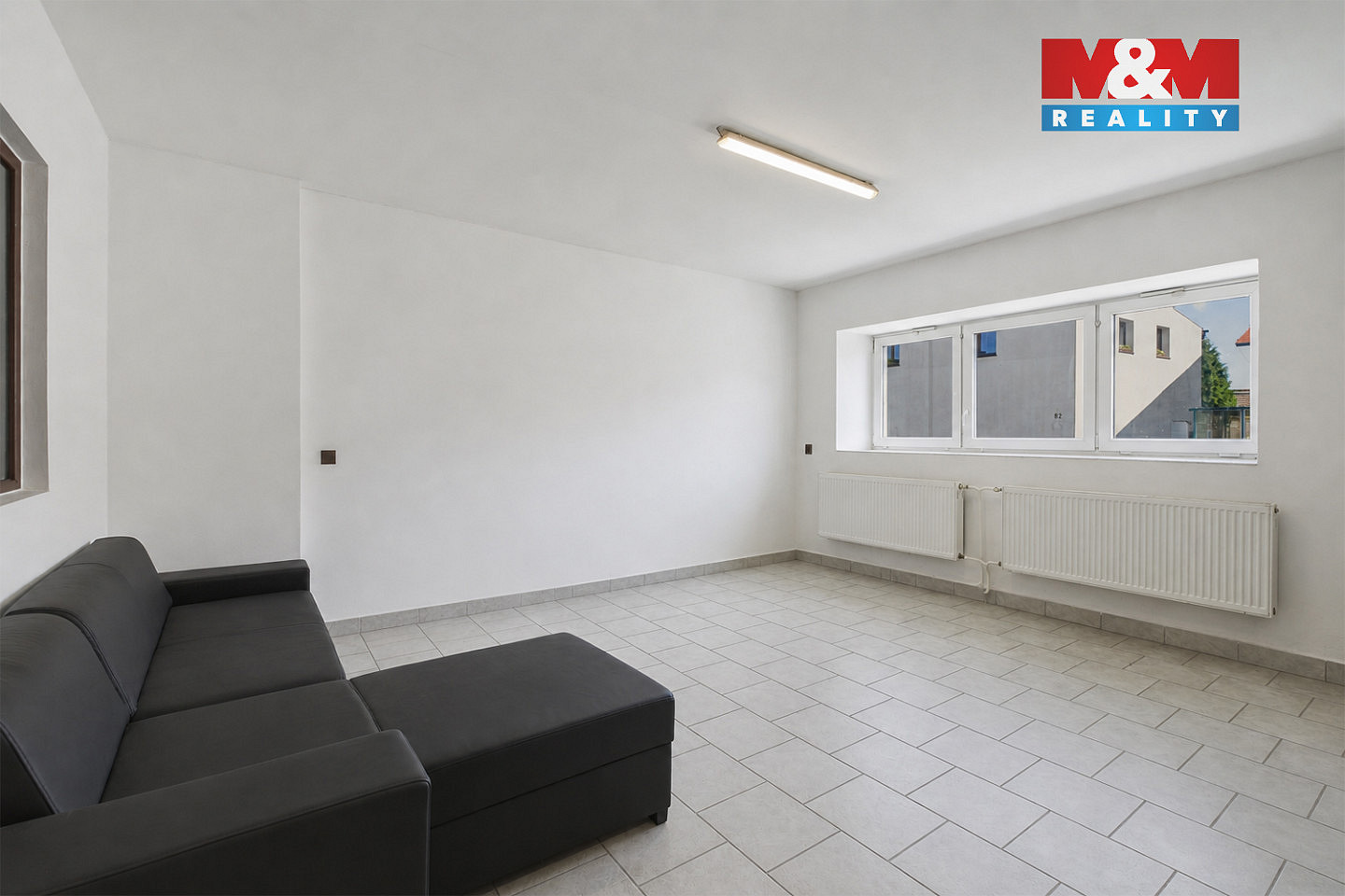 Prodej obchodních prostor 178 m² — photo 4