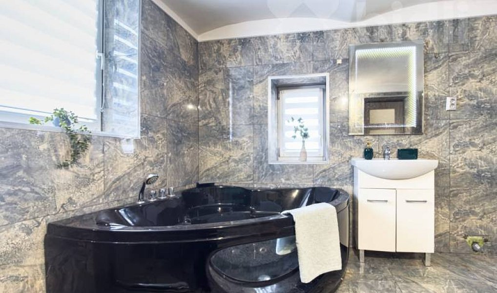 Prodej domu 68 m² s pozemkem 1 045 m², Kvasiny – náhled fotky 16