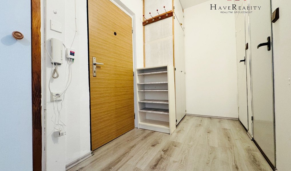 Pronájem bytu 1+1 46 m², Benešov – náhled fotky 10
