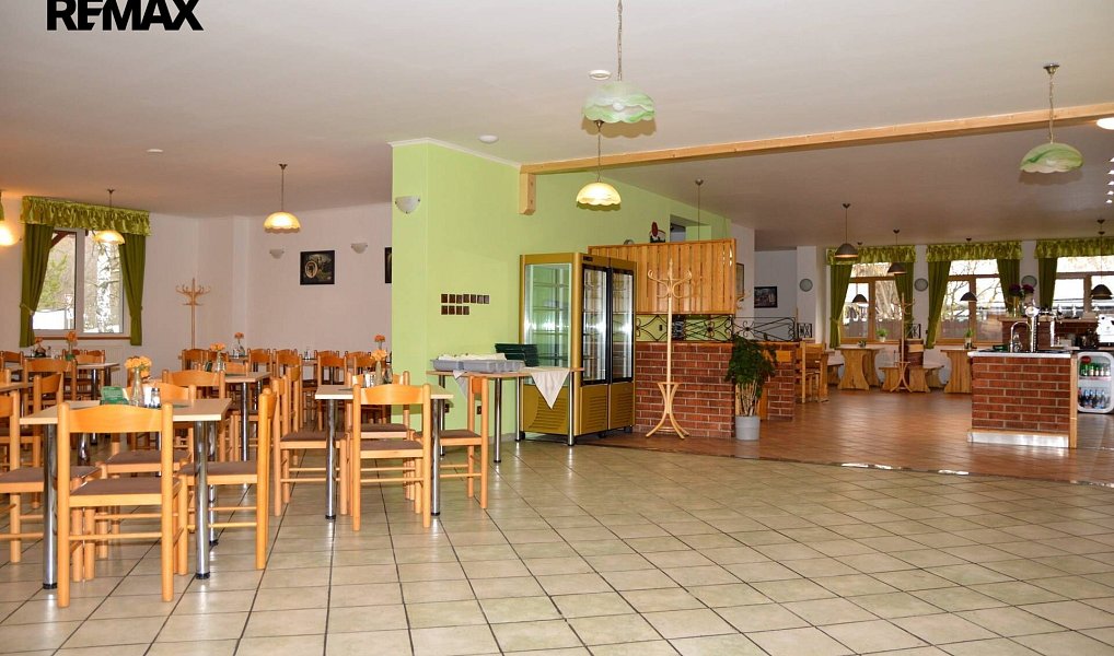 Prodej ubytovacího objektu 1 600 m², Zdíkov – náhled fotky 7