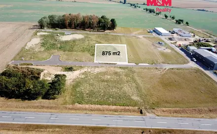 Prodej komerčního pozemku 875 m², Valeč, okres Třebíč