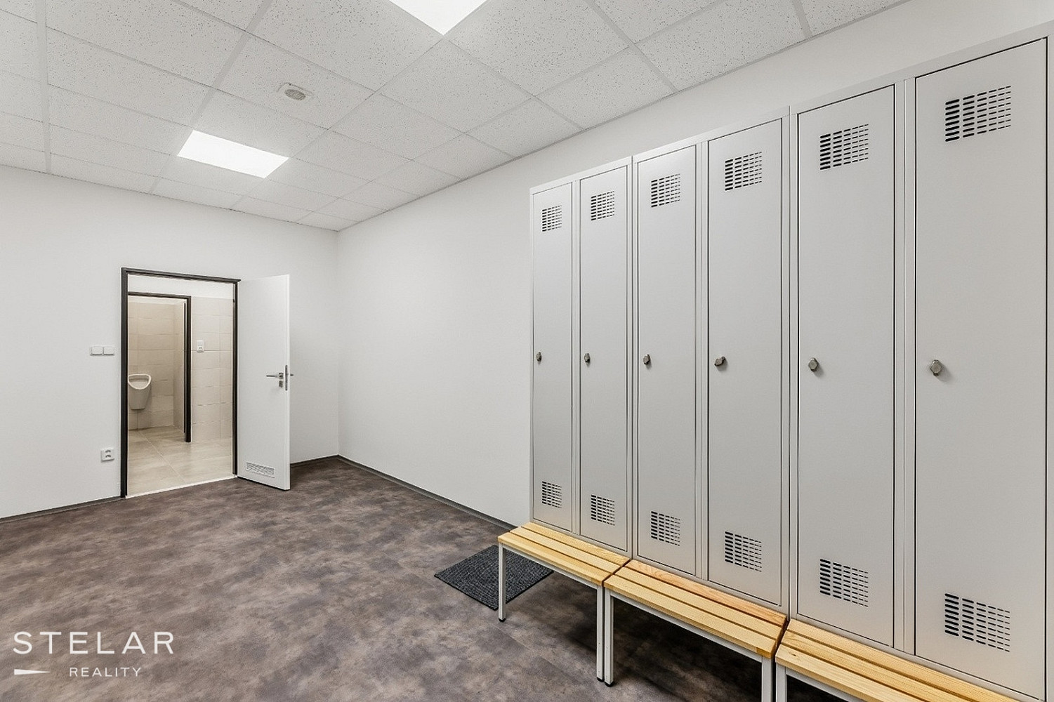Pronájem kanceláře 60 m² – fotografie 5