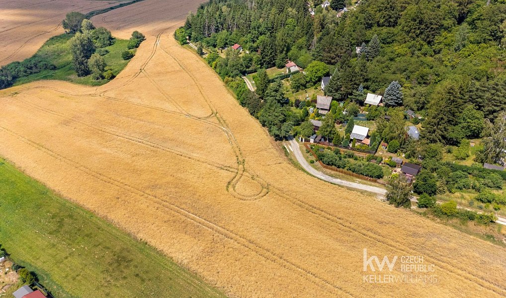 Prodej chaty/chalupy 160 m² s pozemkem 10 693 m², Nové Strašecí – náhled fotky 14