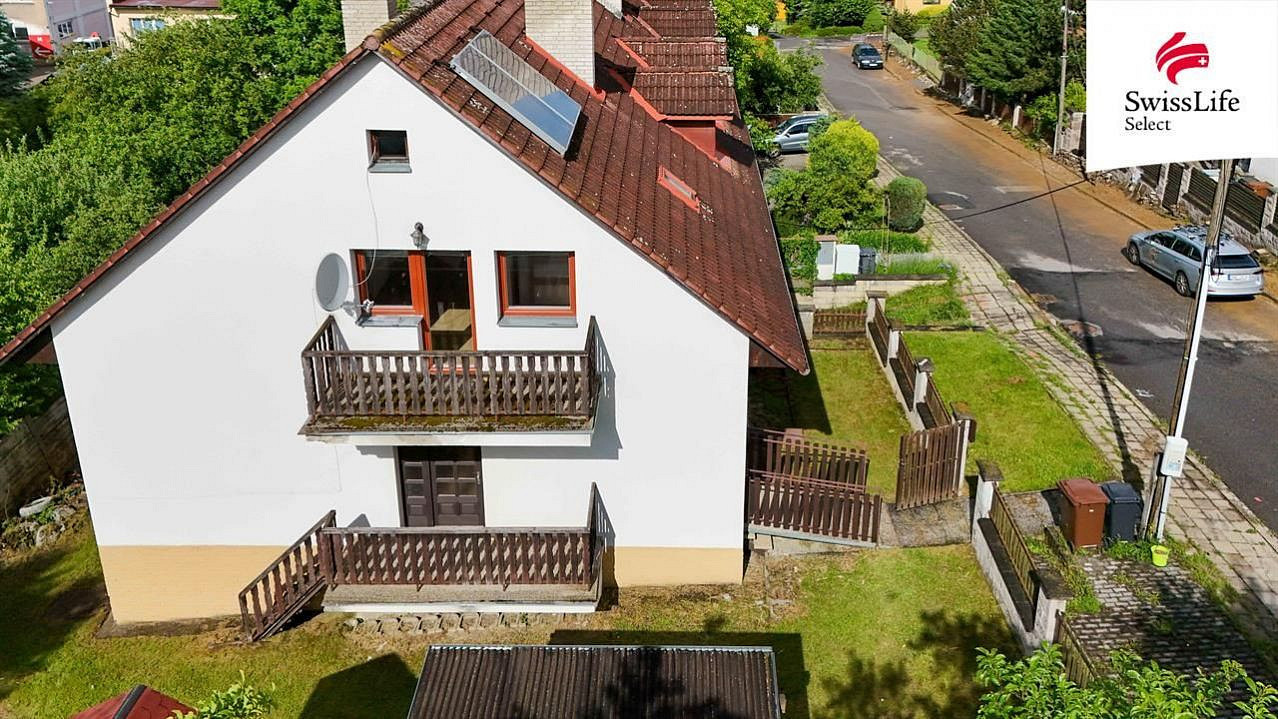 Prodej domu 245 m² s pozemkem 388 m² - Widok 3