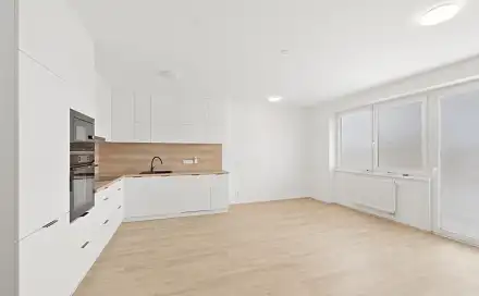 Pronájem bytu 2+kk 55 m², Znojemská, Pohořelice, okres Brno-venkov