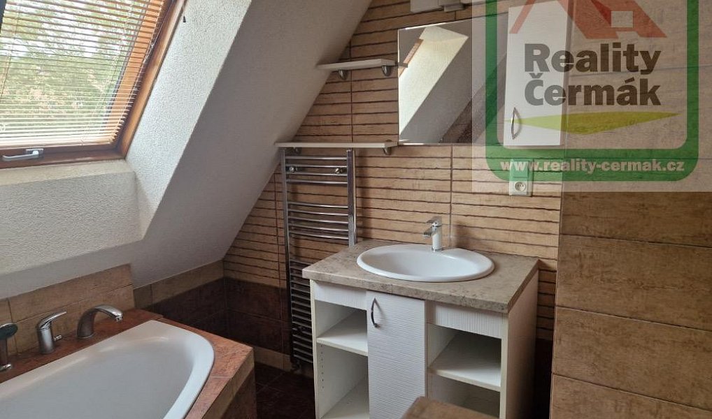 Prodej bytu 3+kk 101 m², Holýšov – náhled fotky 9