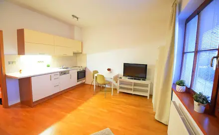 Pronájem bytu 1+kk 36 m², Karly Machové, Beroun - Beroun-Město