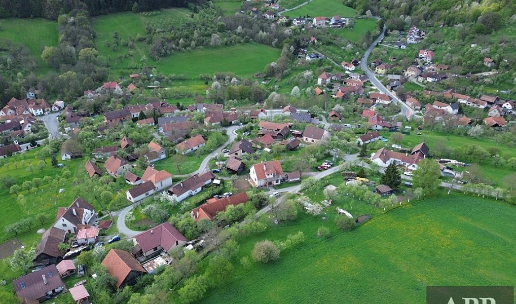 Prodej pole 7 542 m², Luhačovice – náhled fotky 2
