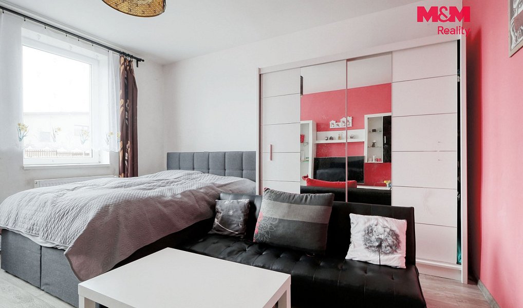 Prodej domu 128 m² s pozemkem 354 m², Kařez – náhled fotky 2
