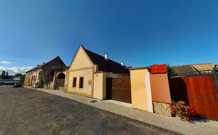 Prodej chaty/chalupy 300 m² s pozemkem 260 m², Staňkovice - Tvršice, okres Louny