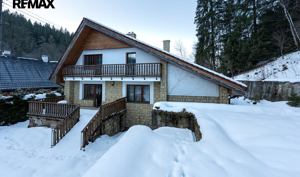 Prodej domu 313 m² s pozemkem 10 000 m², Velké Karlovice – náhled fotky 5