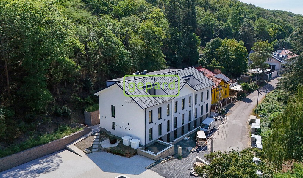 Prodej bytu 2+kk 53 m², Praha – náhled fotky 12