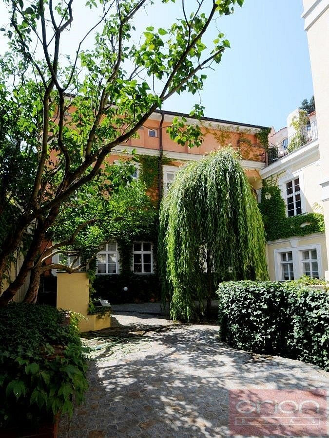Pronájem bytu 2+1 73 m² – fotografie 4