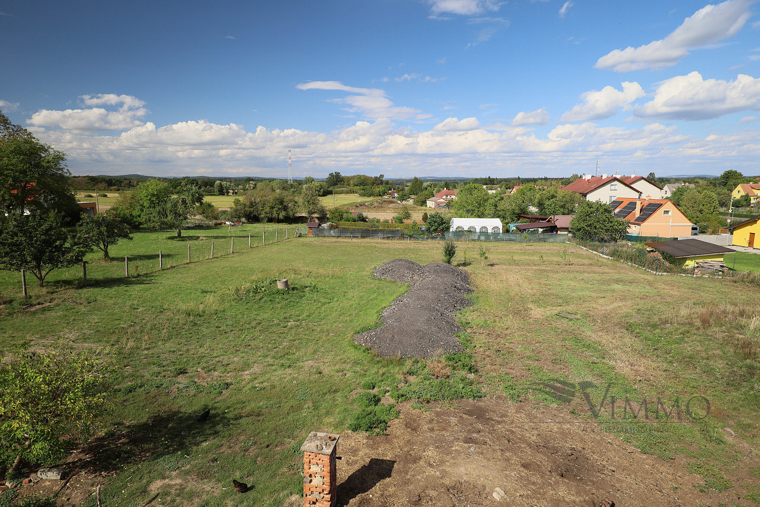 Prodej stavebního pozemku 800 m² – fotografie 2
