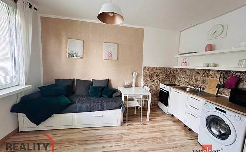 Prodej bytu 1+1 36 m², Chomutov