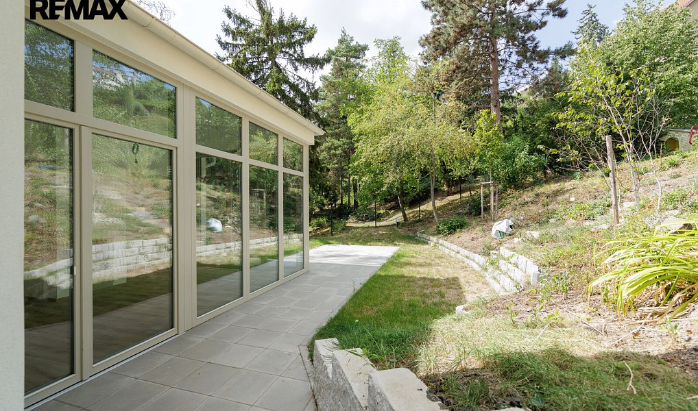Prodej bytu 5+1 191 m², Praha – náhled fotky 15