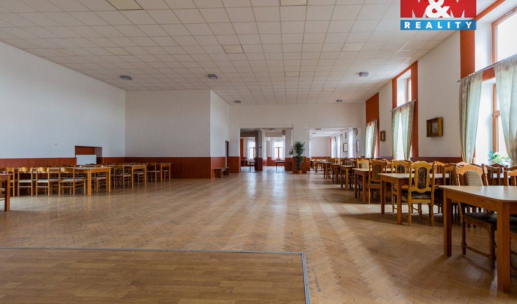 Prodej obchodních prostor 1 355 m², Kravaře – náhled fotky 10