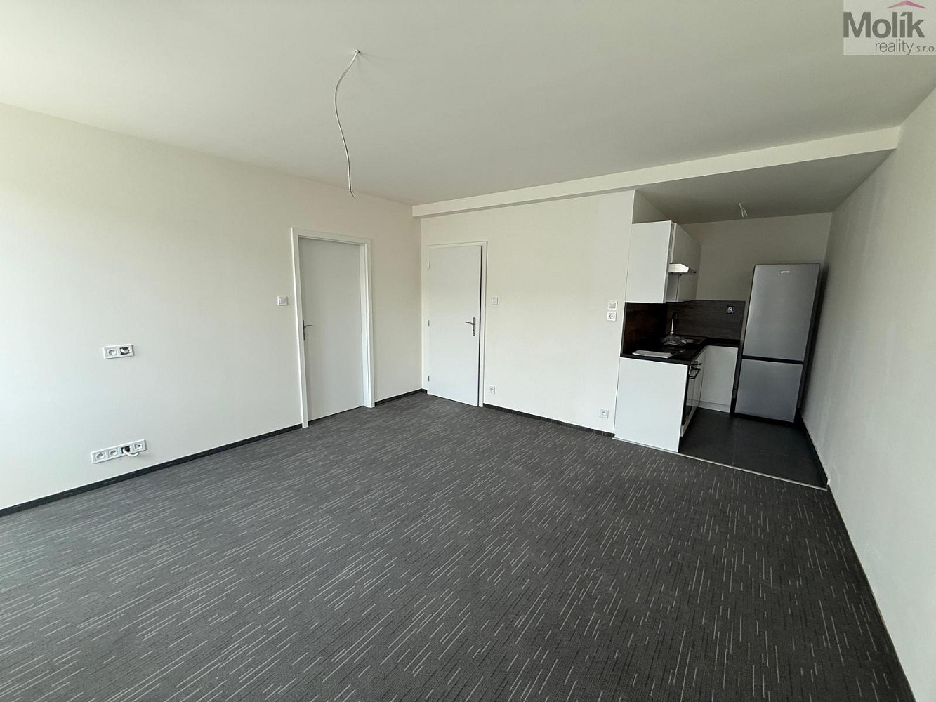 Pronájem bytu 2+kk 50 m² – fotografie 3