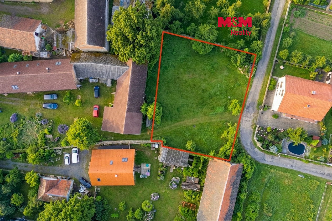 Prodej stavebního pozemku 1 129 m²