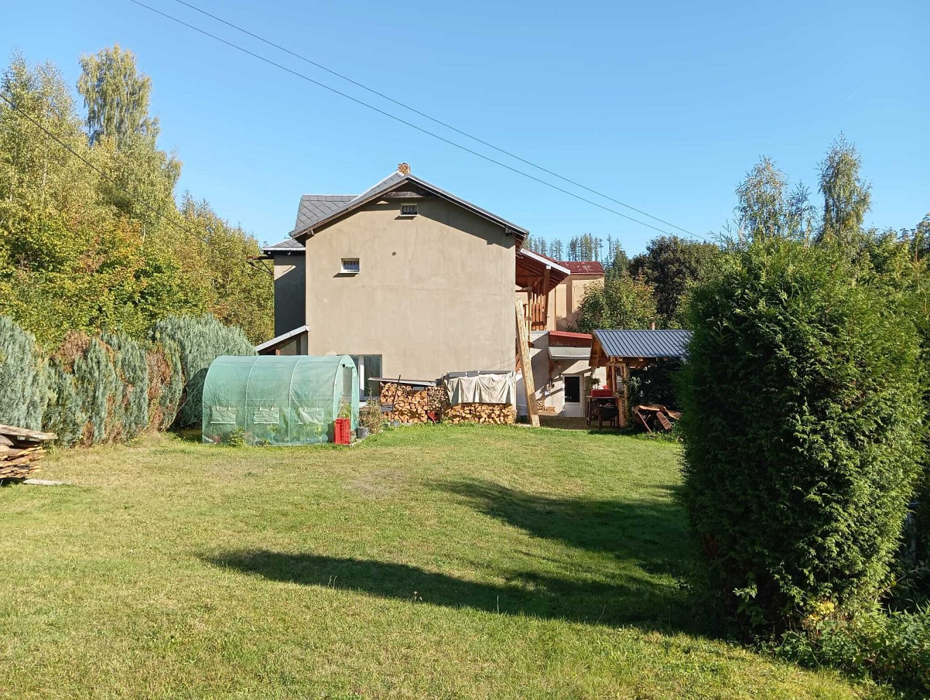 Prodej domu 120 m² s pozemkem 341 m² – fotografie 2