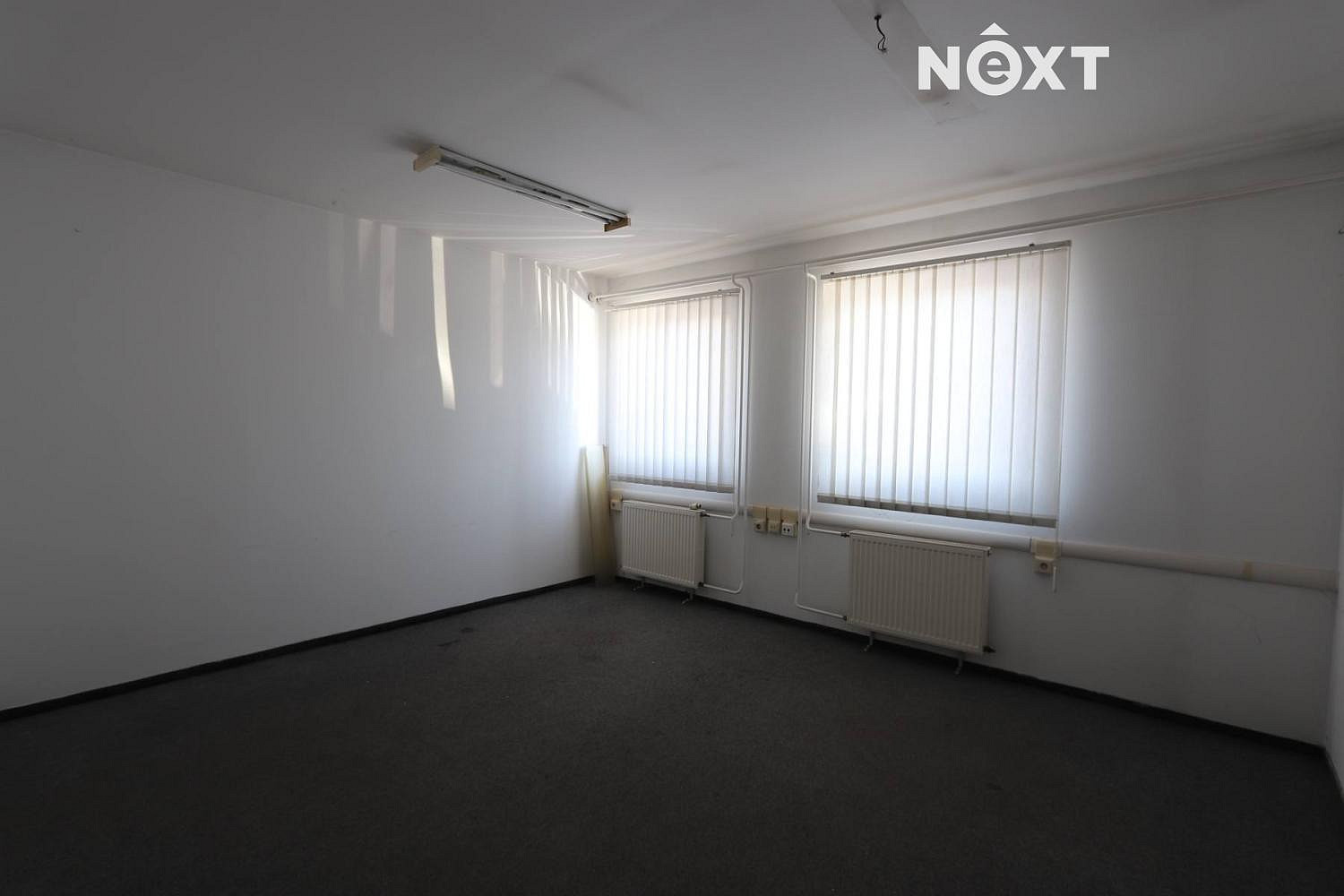 Pronájem kanceláře 278 m² — photo 5