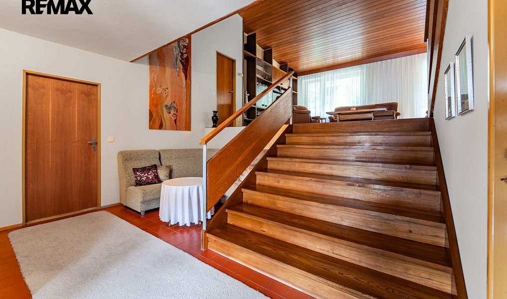 Prodej domu 160 m² s pozemkem 1 899 m², Lipov – náhled fotky 12