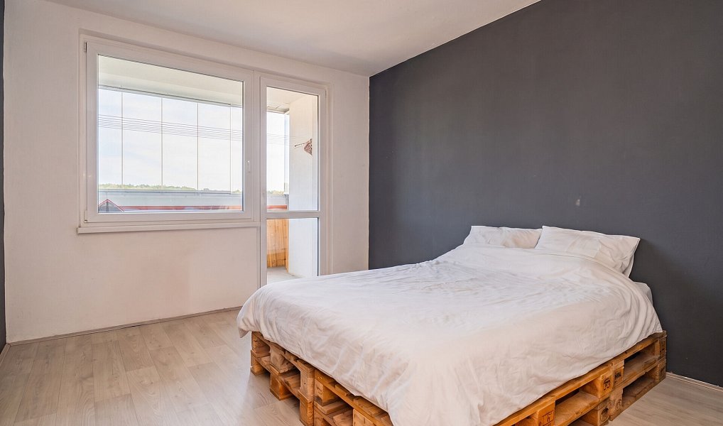 Prodej bytu 2+1 65 m², Milovice – náhled fotky 5