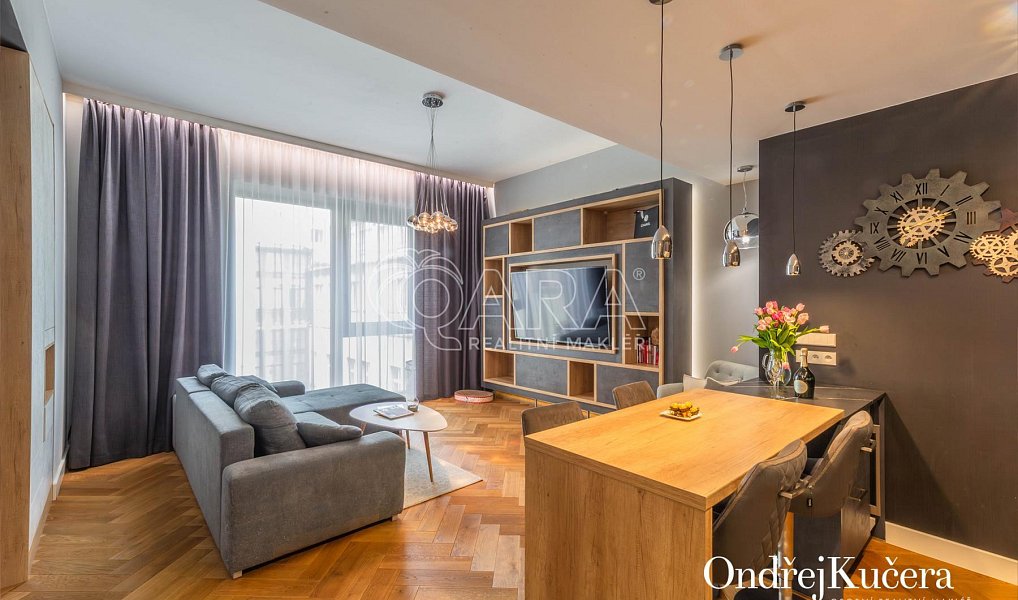 Prodej bytu 1+kk 61 m², Praha – náhled fotky 5