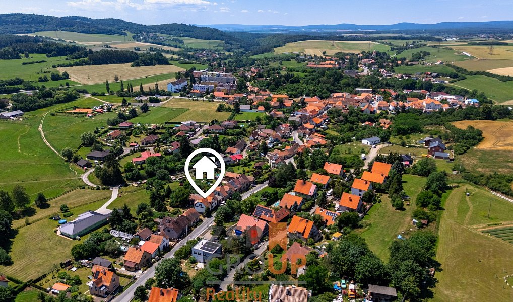 Prodej domu 300 m² s pozemkem 1 027 m², Nový Knín – náhled fotky 8