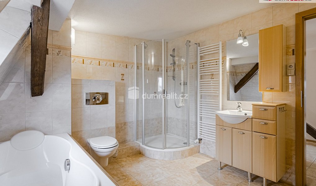 Prodej bytu 3+kk 100 m², Karlovy Vary – náhled fotky 12