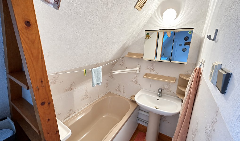 Prodej domu 151 m² s pozemkem 771 m², Žlutice – náhled fotky 17