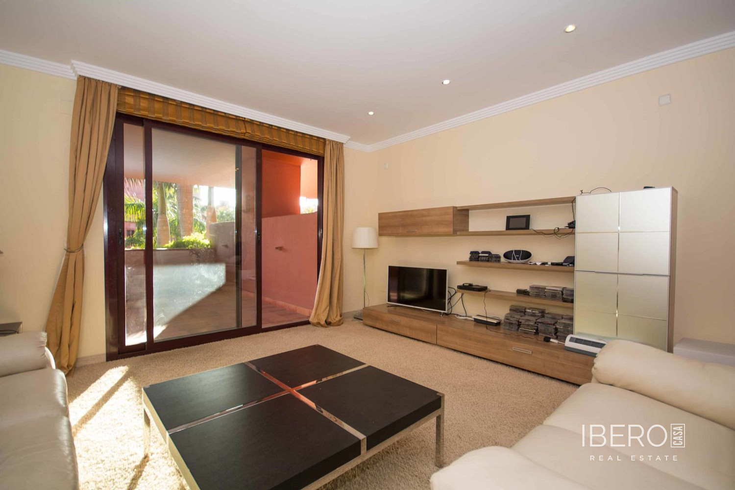5+kk Apartment in Estepona, El Pilar - Vista 3