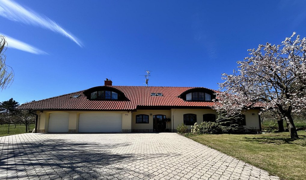 Prodej domu 392 m² s pozemkem 3 190 m², Olšany – náhled fotky 6
