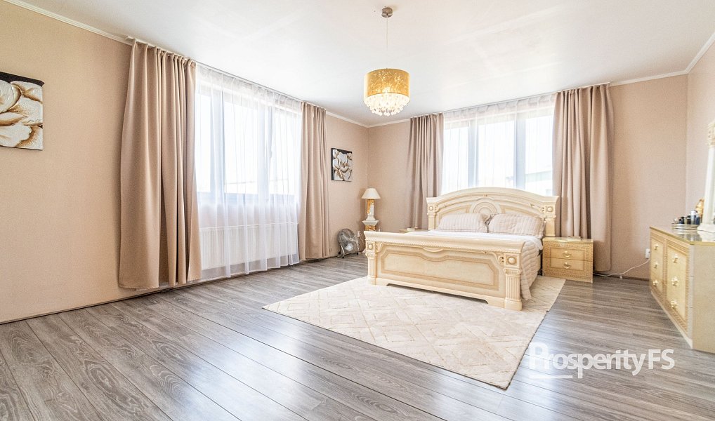 Prodej domu 290 m² s pozemkem 658 m², Kyselovice – náhled fotky 12