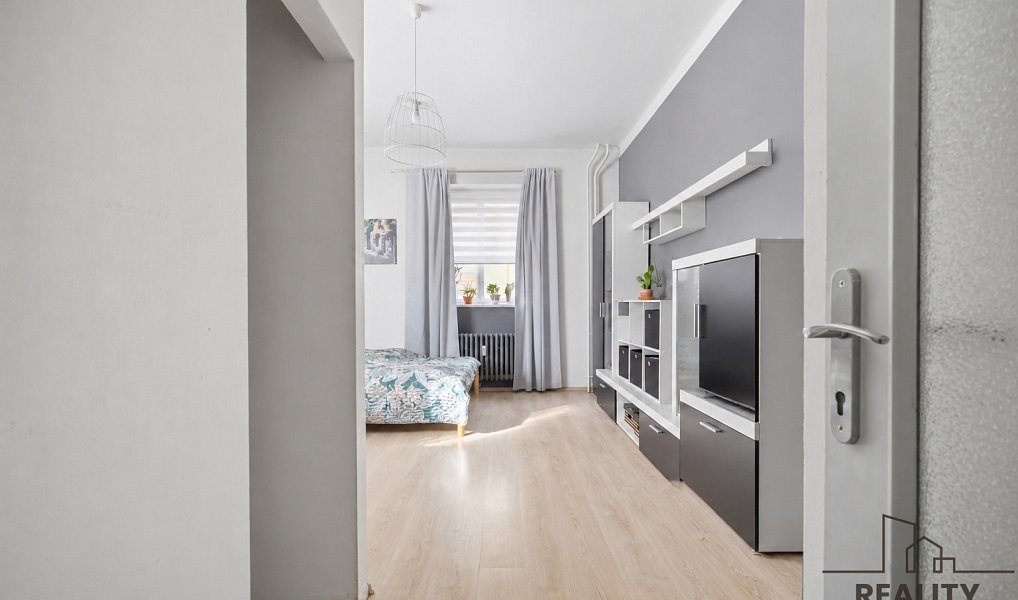 Prodej bytu 1+1 42 m², Pardubice – náhled fotky 3
